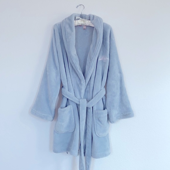 NEW VS The Cozy Hooded Short Robe XS/S - Picture 2 of 12